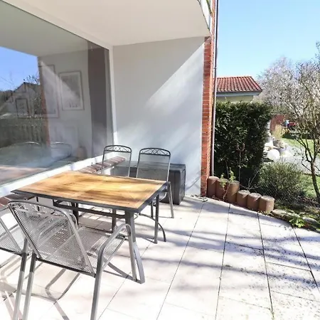 Meerhaus-eg Apartament